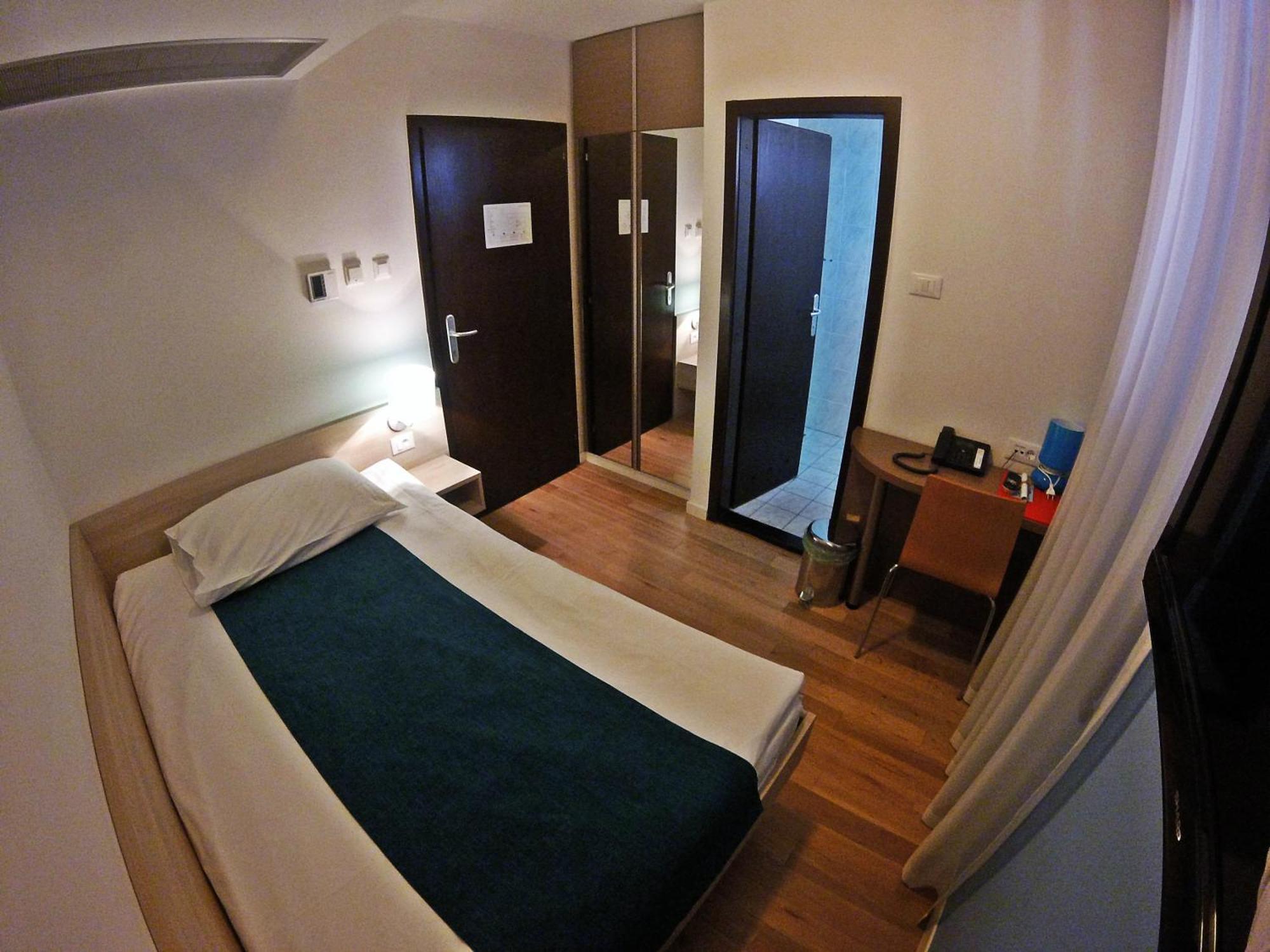 Hotel Vista Vrsar Habitación foto